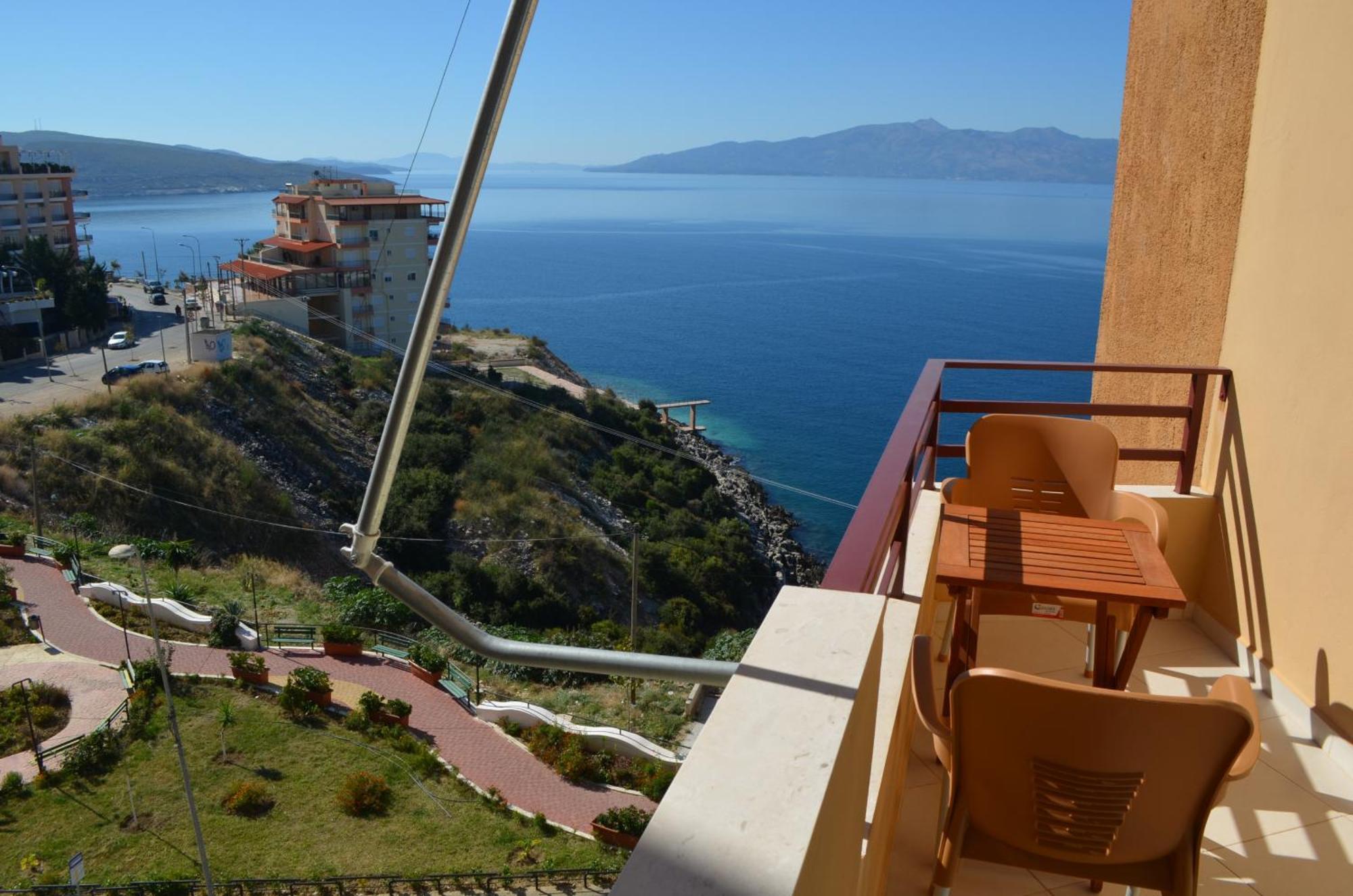 Sunset Penthouse Apartman Saranda Kültér fotó