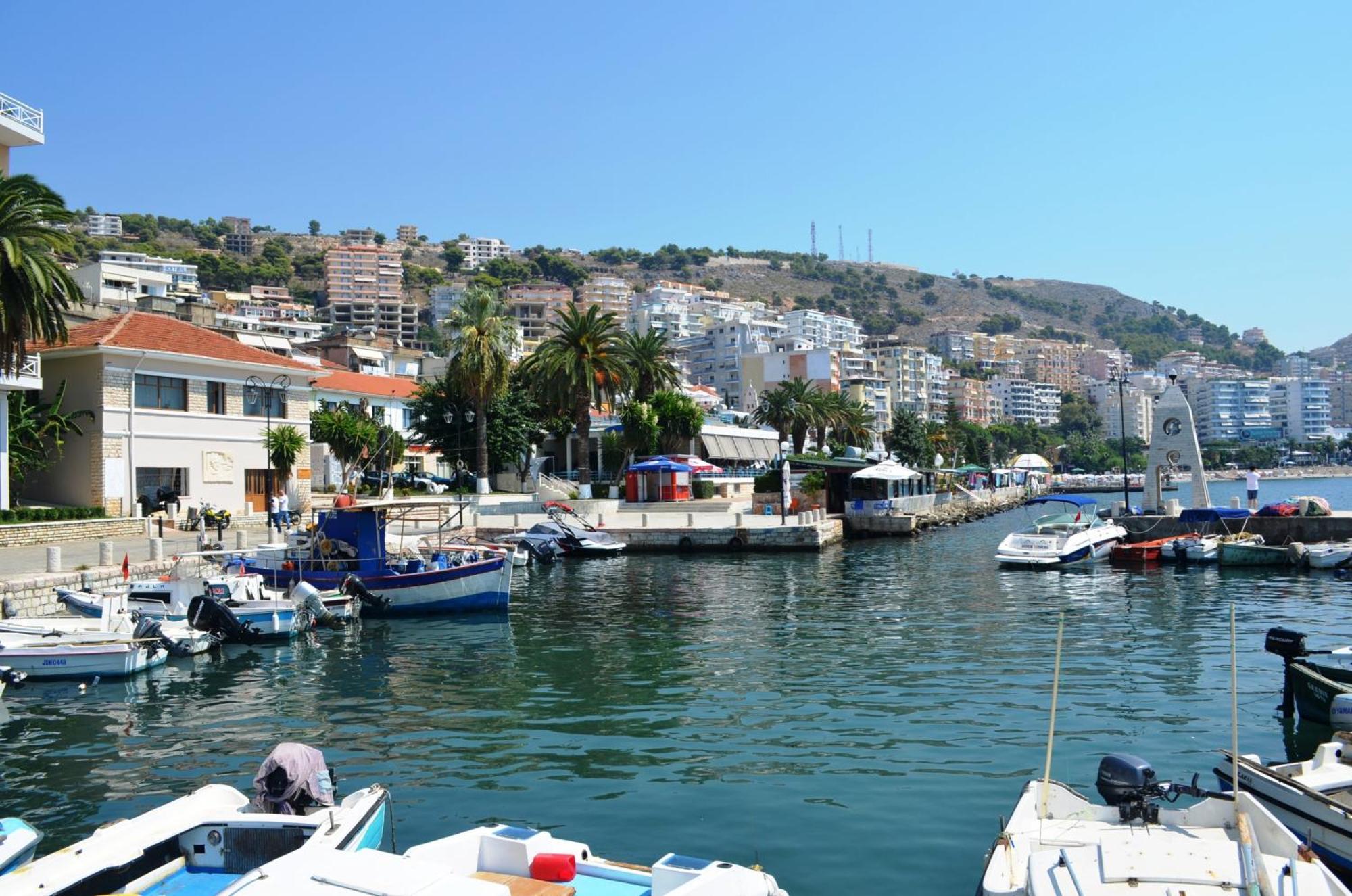 Sunset Penthouse Apartman Saranda Kültér fotó