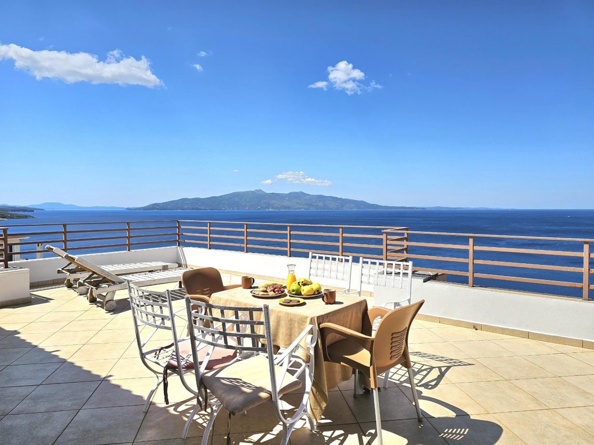 Sunset Penthouse Apartman Saranda Kültér fotó