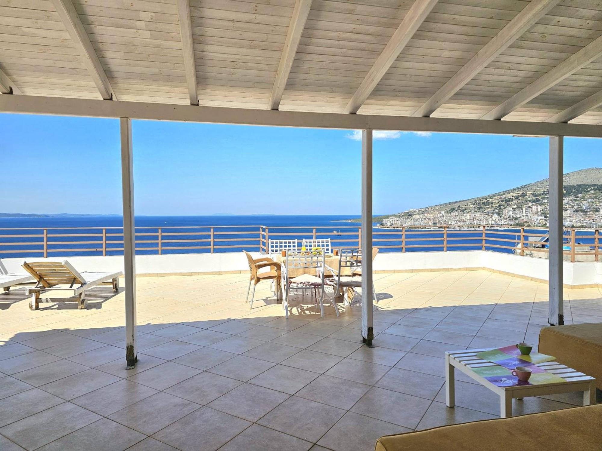 Sunset Penthouse Apartman Saranda Kültér fotó