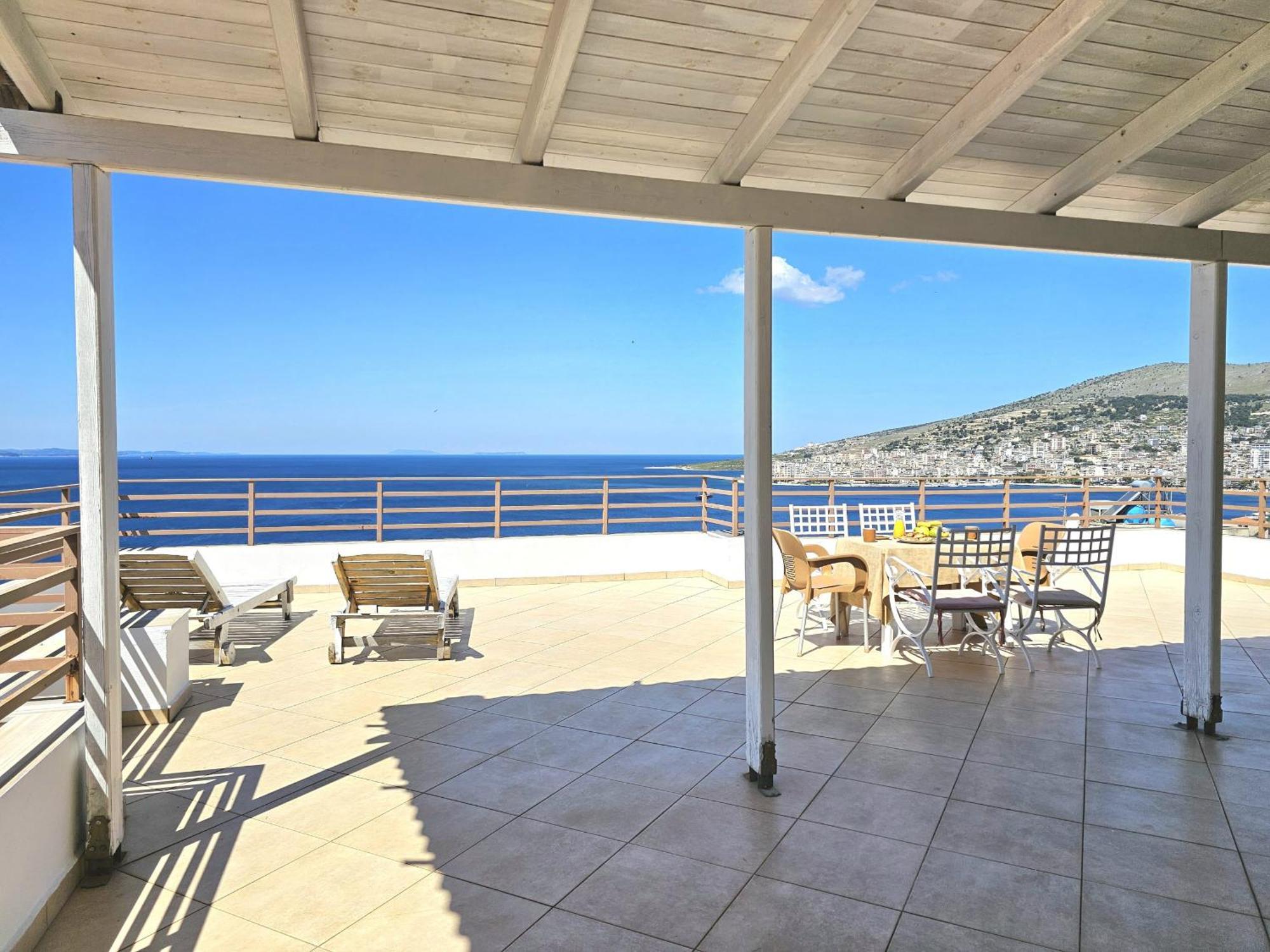 Sunset Penthouse Apartman Saranda Kültér fotó