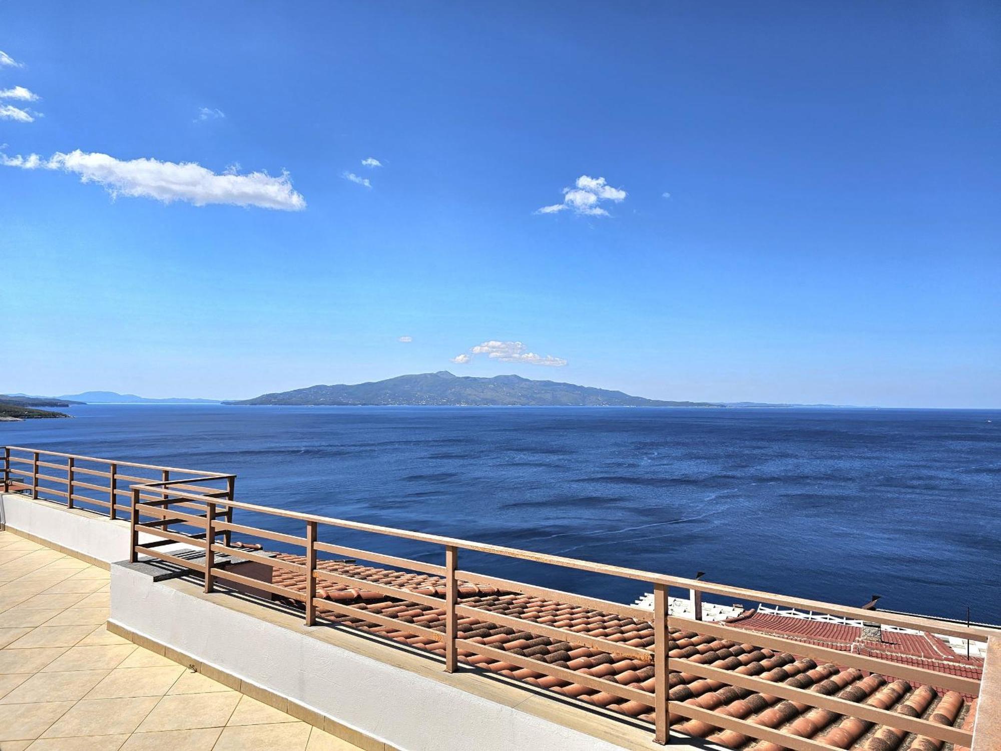 Sunset Penthouse Apartman Saranda Kültér fotó